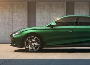 2023 gran inventario SAIC mg 7 gasolina 1.5t 2.0t Fwd nuevo automóvil <span class=keywords><strong>en</strong></span> <span class=keywords><strong>venta</strong></span> - Product Image 1