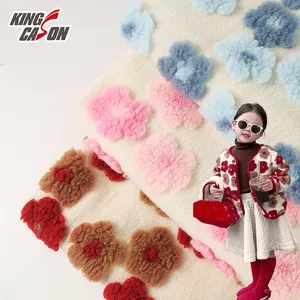 Kingcason China Fabriek 100% Polyester Bloem Bedrukt Jacquard Kleurrijke Sherpa Fleece Stof Voor Jas Deken Pyjama Beddengoed