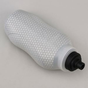 Échantillon gratuit de produits écologiques 2024 sans BPA, bouteille d'eau sport en plastique de 700 ml, bouteille d'eau pour vélo, impression, cyclisme - Product Image 4