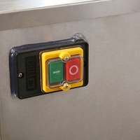 Machine à plumer les volailles (poulet, canard, dinde, oie)