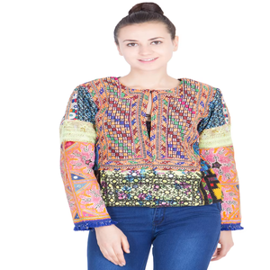 Chaqueta Bordada de Estilo Gitano Inspirada en Banjara para Mujer, con Detalles Tribales Bohemios para Expresiones Artísticas de Moda - Product Image 1