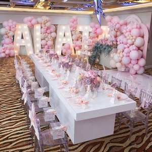 Table <span class=keywords><strong>à</strong></span> manger moderne blanche en acrylique pour enfants chaise en plastique meubles pour enfants pour salon banquets de mariage hôtels fêtes bébé - Product Image 3