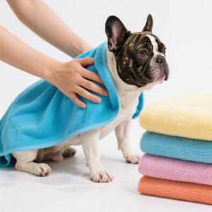 <span class=keywords><strong>Serviette</strong></span> de bain pour chien <span class=keywords><strong>en</strong></span> microfibre ultra absorbante <span class=keywords><strong>Serviette</strong></span> pour animal de compagnie de qualité supérieure <span class=keywords><strong>en</strong></span> vente Séchage rapide pour des nettoyages sans tracas - Product Image 4