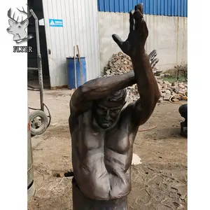 Outdoor Indoor Aangepaste Levensgrote Metalen Bronzen Sculptuur Muur Opgehangen Type Groot Formaat Menselijk Bronzen Buste Naakte Man Standbeeld