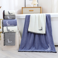 Serviette de bain carrée en polaire corail extra large, douce et moelleuse, avec franges, pour salle de bain et spa