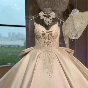 Robe de mariée bustier en satin à deux voiles, longueur ras du sol, en dentelle, coupe trapèze, nouvelle collection 2025, texture haut de gamme, traîne longue, style rétro, cérémonie, 100% coton, haute qualité - Product Image 4