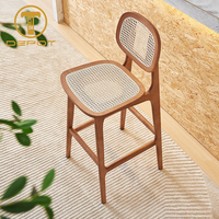 Chaise de restaurant en rotin tressé en bois massif, tabouret de bar, chaise haute de loisirs pour restaurant, vente en gros