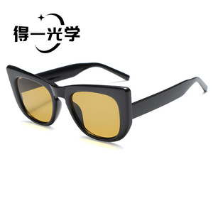 แว่นกันแดดทรงแคทอายสีดำ UV400 สำหรับผู้หญิง แฟชั่นกลางแจ้ง - Product Image 2