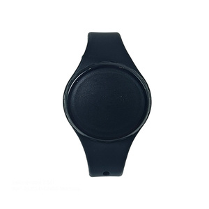 <span class=keywords><strong>Bracelet</strong></span> d'alarme de distanciation sociale programmable BLE 5.0 avec puce Nordic IBeacon/Eddystone, rechargeable, <span class=keywords><strong>bracelet</strong></span> balise <span class=keywords><strong>Bluetooth</strong></span> - Product Image 4