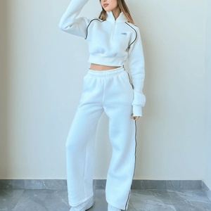 Conjunto de Pantalón y Top Regular Color Menta Personalizado para Mujer, Diseño Casual con Letras, Tela de Rizo, Cierre de Cremallera, Ecológico, MOQ Bajo, Ropa Deportiva Lisa - Product Image 6