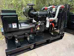 Generadores Diésel con Alternador 6LTAA8.9-G2 de 200KW 250KVA con Excelente Suministro de Electricidad - Product Image 2