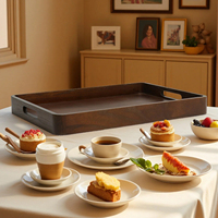 Plateaux de service décoratifs en bois d'acacia avec poignées pour le déjeuner, le dîner, les apéritifs, la terrasse, le pouf ou la table basse