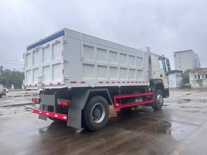 Medium truck 12 wheels 30 cubic meters HOWO 8x4 6x4 dump truck for sale 371 horsepower 40-ton heavy dump truck - Product Image 5