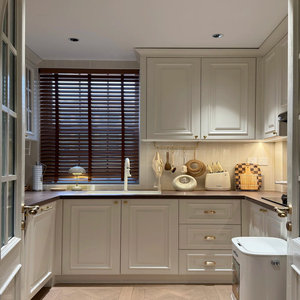 Ensemble de <span class=keywords><strong>cuisine</strong></span> modulaire classique YALIG en bois massif durable, <span class=keywords><strong>prix</strong></span> direct usine exclusif, aménagement personnalisé - Product Image 2
