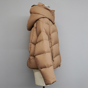 Giacca Imbottita di Lusso <span class=keywords><strong>Marrone</strong></span> per Uomo, Piumino con Cappuccio 900 Fill per Donna - Product Image 2