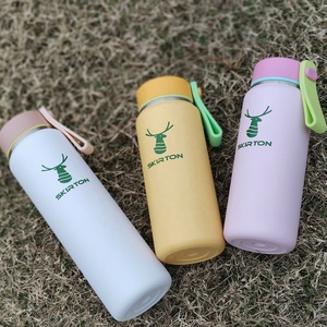 Camping en plein air en acier inoxydable personnalisé Sport Double Paroi Thermique Tasse Bouteille avec Poignée Bouteille de Poche pour Enfants - Product Image 5