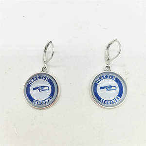 مخصص ميامي الدلافين فريق كرة القدم الأمريكية شعار أقراط تتدلى المجوهرات المعدنية الرياضية مروحة هدية فكرة لعبة اليوم الملحقات - Product Image 4