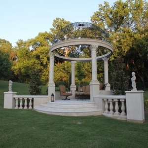 Escultura de Dama Tallada en Mármol para Parque Urbano, Gazebo, Jardín o Parque, Columna Redonda Decorativa para Exteriores - Product Image 5
