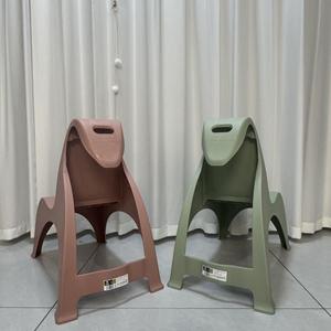 Chaise de dossier Marzen, chaise en plastique antidérapante, <span class=keywords><strong>fauteuil</strong></span> pour enfants, tabouret de salon, durable, sensation internet - Product Image 2