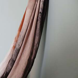 ผ้า100% เรยอนแท้คุณภาพสูงผ้าฝ้ายเนื้อนุ่มน้ำหนักเบามีลวดลายดอกไม้ไล่เฉดสีเล็กน้อยสำหรับฮิญาบของสาวมุสลิม - Product Image 3