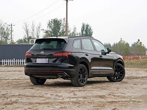 <span class=keywords><strong>Volkswagen</strong></span> <span class=keywords><strong>Touareg</strong></span> <span class=keywords><strong>2023</strong></span> version 2.0TSI Reishan - Product Image 6
