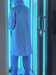 Cabina de Fototerapia UVB de Banda Estrecha de 40 Tubos Recomendada por Dermatólogos para el Tratamiento de la Psoriasis Corporal y la <span class=keywords><strong>Dermatitis</strong></span> <span class=keywords><strong>Atópica</strong></span> - Product Image 3