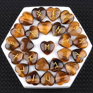 Piedras Rúnicas de Cristal de Corazón de 20 mm, Piedras Preciosas con Grabado del Elder Futhark, Juego de 25 Piezas, Ecológicas, para Adivinación, Sanación, Brujería <span class=keywords><strong>y</strong></span> Rituales - Product Image 4
