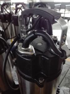 Bomba Sumergible Portátil de Baja Presión de 1.5KW 2HP, Duradera, para Uso Agrícola - Product Image 2