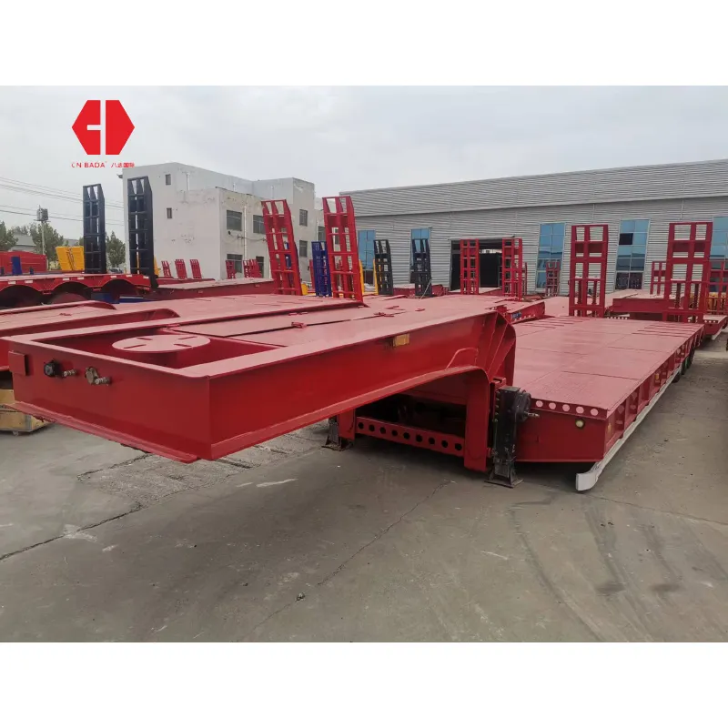 Trasporto dell'attrezzatura per l'edilizia 60ton 100 ton semirimorchio a pianale ribassato 6 10 12 assi rimorchio per semirimorchi lowboy per impieghi gravosi