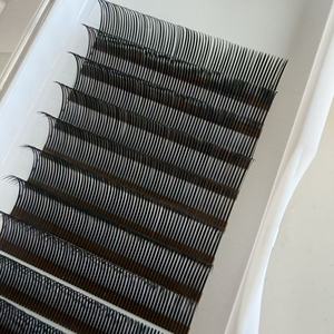 Extensions <span class=keywords><strong>de</strong></span> cils 5D préfabriquées, effet éventail facile, naturelles, douces, individuelles, en faux vison, longues, effet féerique - Product Image 1