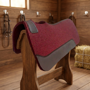 Tapis de selle western polyvalent en feutre avec doublure polaire et garniture en cuir de vachette, marron bordeaux, pour l'équitation - Product Image 1