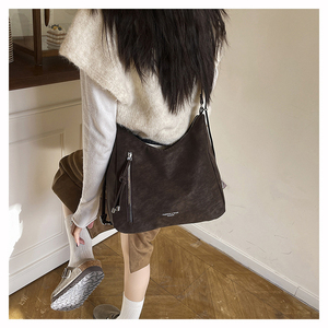 Bolso de Mujer Retro de Diseño Exclusivo, Novedad 2026, Elegante y Versátil, de Gran Capacidad, para Usar como Mochila, Bolso de Hombro o Bandolera - Product Image 3