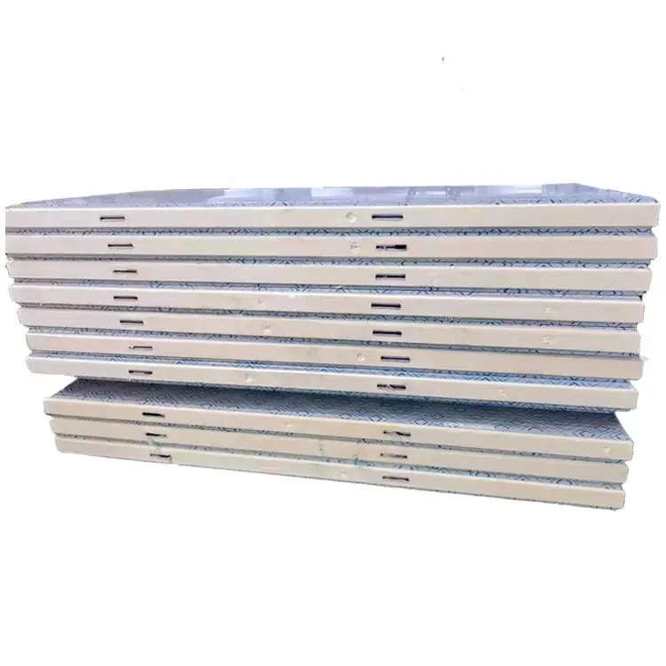 Insulated Rigid PU Panel 15 cm 0.426mm Double-sided Color Steel Color Polyurethane Foam Sandwich Panels For -18 'C Cold Room