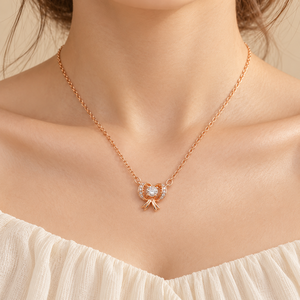 Collana con ciondolo geometrico da donna, design semplice, accessorio da collo per uso quotidiano - Product Image 2