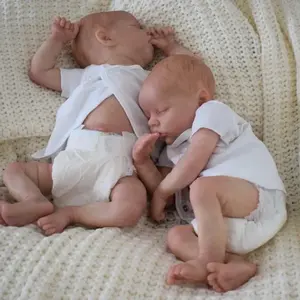 Rebirth Toy Innova Life Size Bebe Realista Silicone Macio 18 polegadas Gêmeos Menina Bebê Reborn Boneca Silicone
