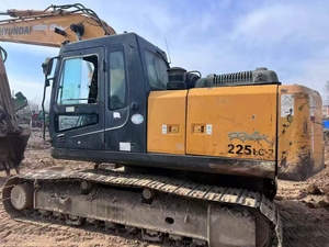 Excavatrice sur chenilles d'occasion Hyundai 225LC-9S, pelle hydraulique de service intensif, également disponible en 220-9S, 220LC-9, 225LC-7, 225LC-9 - Product Image 5