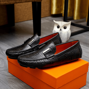 Mocassins unisexes en cuir gaufré crocodile avec accent métallique, à enfiler, décontractés, respirants, semelle antidérapante, pour le bureau et le quotidien - Product Image 1