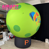 Pickleball gonflable personnalisé AIRART ajouter un modèle de sphère gonflable de base pour la promotion d'événements de tournois de pickleball