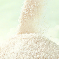 Litière pour chat en cassava, fine et biodégradable, agglomération rapide, contrôle des odeurs, bonne absorption des excréments, douce pour les pattes des chatons, 2,5 kg
