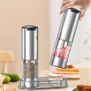 Moulin à poivre automatique, moulin à sel et à poivre, rechargeable par USB, réglage de la grosseur, moulin à épices avec lumière LED, outil de cuisine - Product Image 4