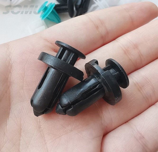 50-Pack Universal Car Radiator Core Support & Bumper Fender Clips – 8mm Hole, 15mm Head, Black Nylon - View #2