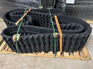 150X72X33 180X60X52 230X72X46 320X54X78 400X72.5X74 450X81.5X76 450X83.5X70 450X90X53 450X90X60 457X52X152.4 Bande de roulement en caoutchouc - Product Image 6