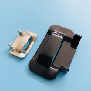 CE認証取得済みステンレス製イヤーロック式バンドバックル 16x1.5mm - Product Image 4