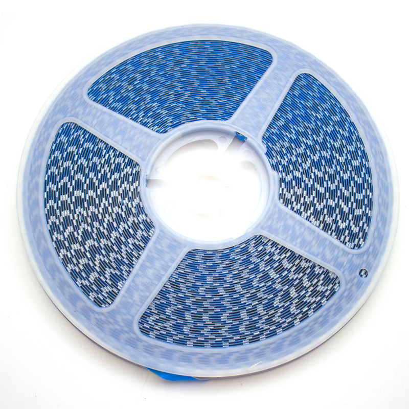 IP20 Daylight 6000K 120LEDs/m SMD2835 DC12V Remote Control Flexible LED Strip with CRI80 2-Year Warranty for Landscape Lighting