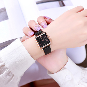 Reloj de cuarzo de lujo para mujer con esfera cuadrada y correa de cuero - Product Image 3