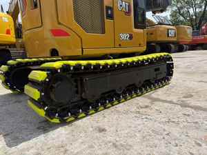 Mini-excavatrice sur chenilles Cat302 à bas prix avec moteur d'origine, pompe hydraulique MOOG de 2200 kg, modèle 2024, excellent état, provenance du Japon - Product Image 5