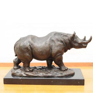 Sculpture de rhinocéros de jardin grandeur nature, sculptures de rhinocéros en bronze, art en cuivre, rhinocéros célèbre, miniature en bronze, statue en laiton historique - Product Image 4