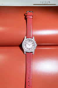 Reloj de cuarzo impermeable de lujo para mujer Sensación de gama alta Diamantes completos Diseño exclusivo - Product Image 3