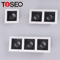 Spot lumineux carré encastré à Led, plusieurs luminaires encastrés