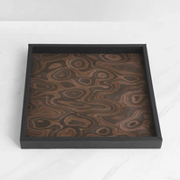 Plateau en bois massif rectangulaire moderne Plateau de rangement cosmétique à grains musculaires Décorations pour la maison Fournitures de fête d'hôtel Conceptions d'art originales